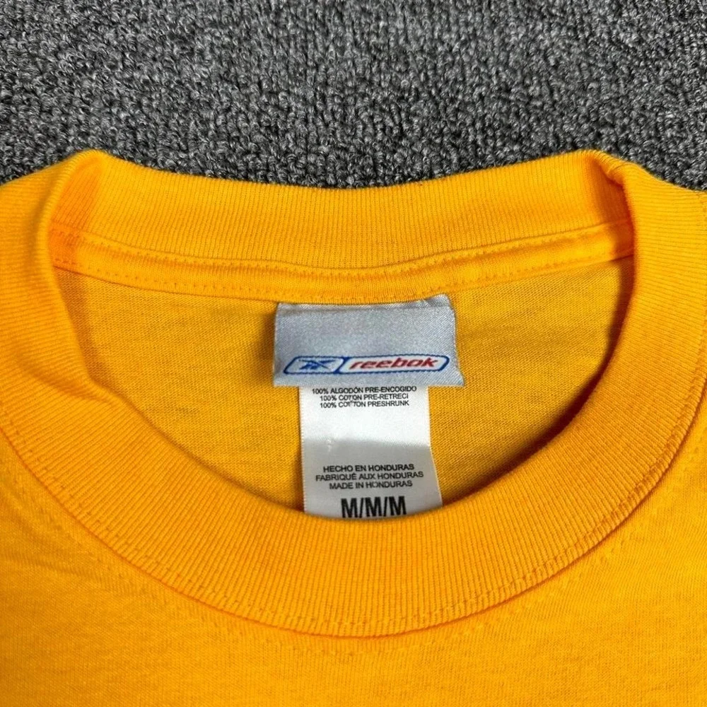 Vintage Yellow Reebok Pittsburgh Steelers Helmet shirt  Size Medium